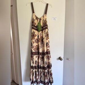 NWT farm Rio Floral Cream Maxi Dress M